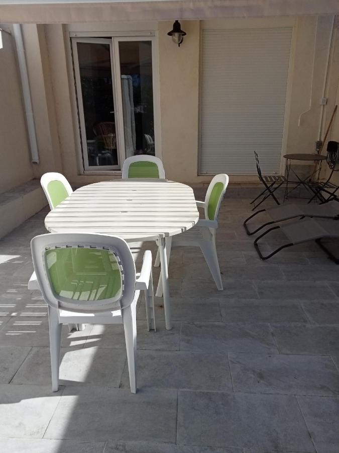 Apartamento Chez Jean.Mi Millas Exterior foto